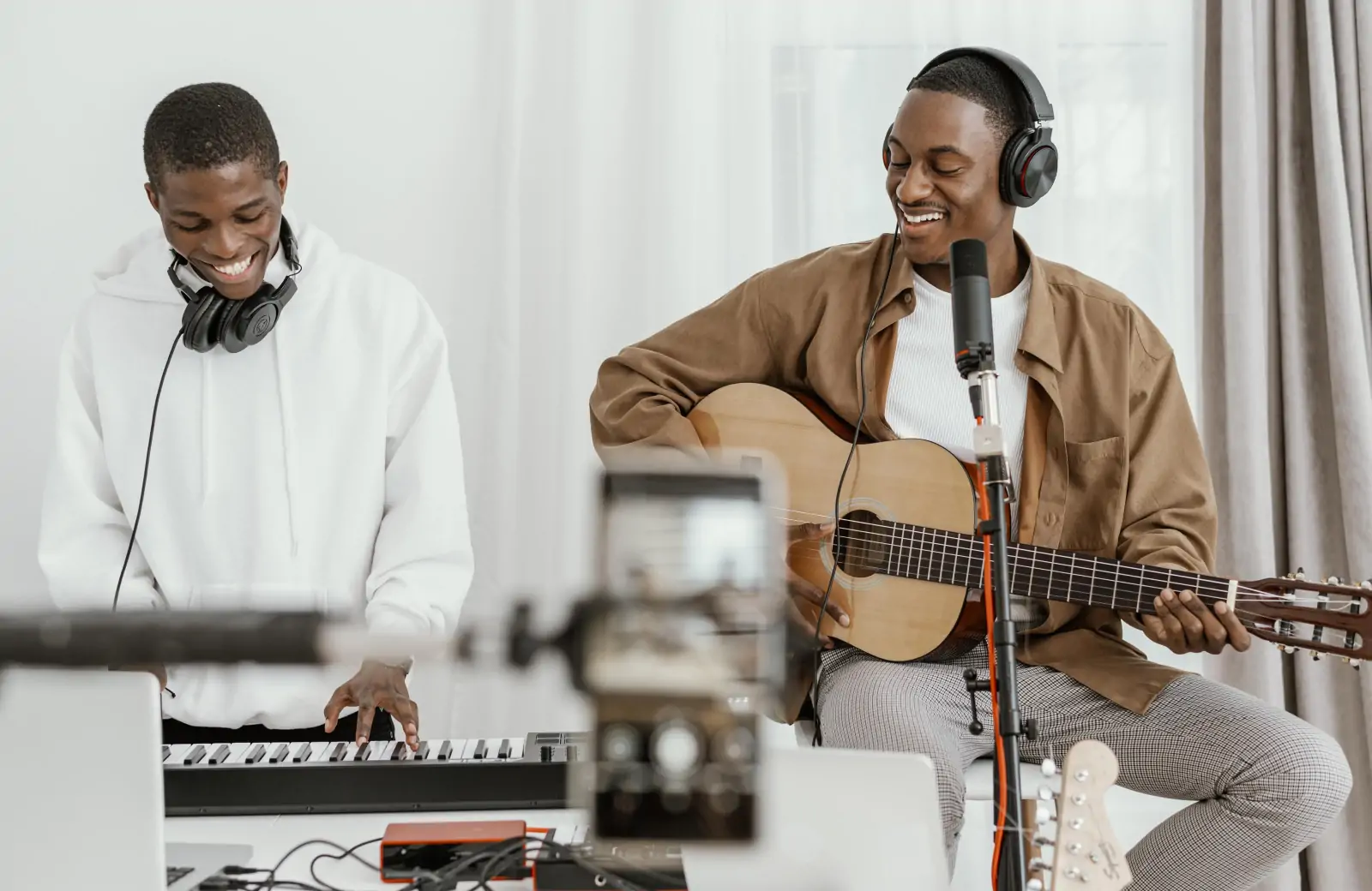Music & Entertainment professionals serving through the Pentecost Workers Guild